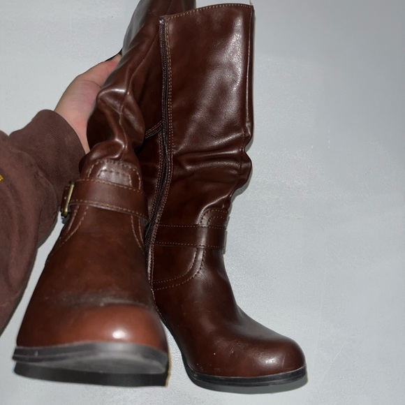 Pretty old booties (disinfected) - Picture 4 of 4